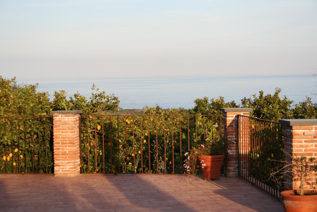 Villa Il Limoneto Acireale Extérieur photo